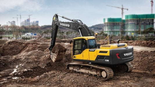 VOLVO EC200D
