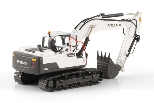 VOLVO EC220D