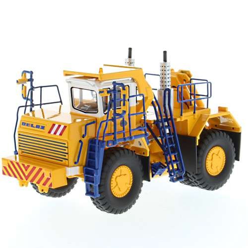 BELAZ 7447