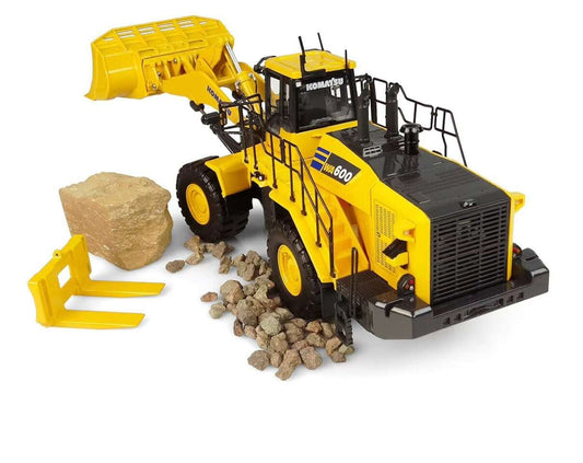KOMATSU WA600-8