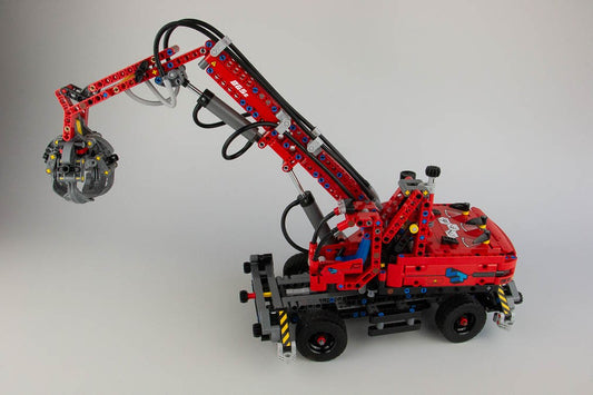 LEGO TECHNIC MANUSEADOR DE MATERIAIS