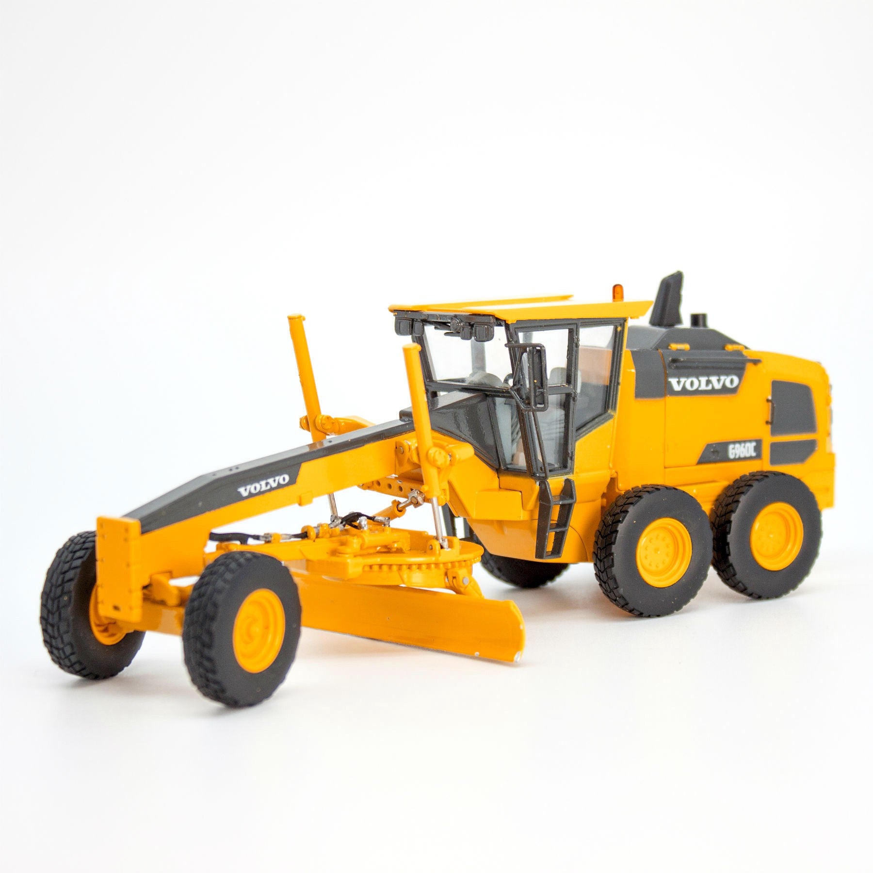 VOLVO G960C