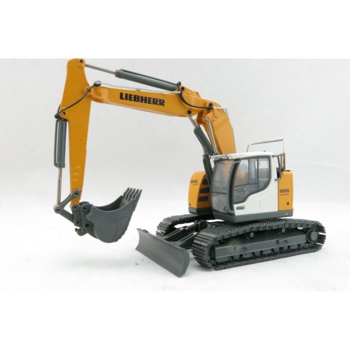 LIEBHERR R926 COMPACT