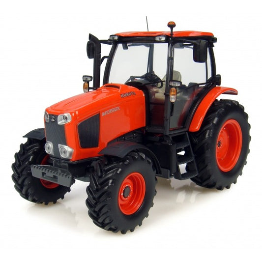 TRACTOR KUBOTA M135GX
