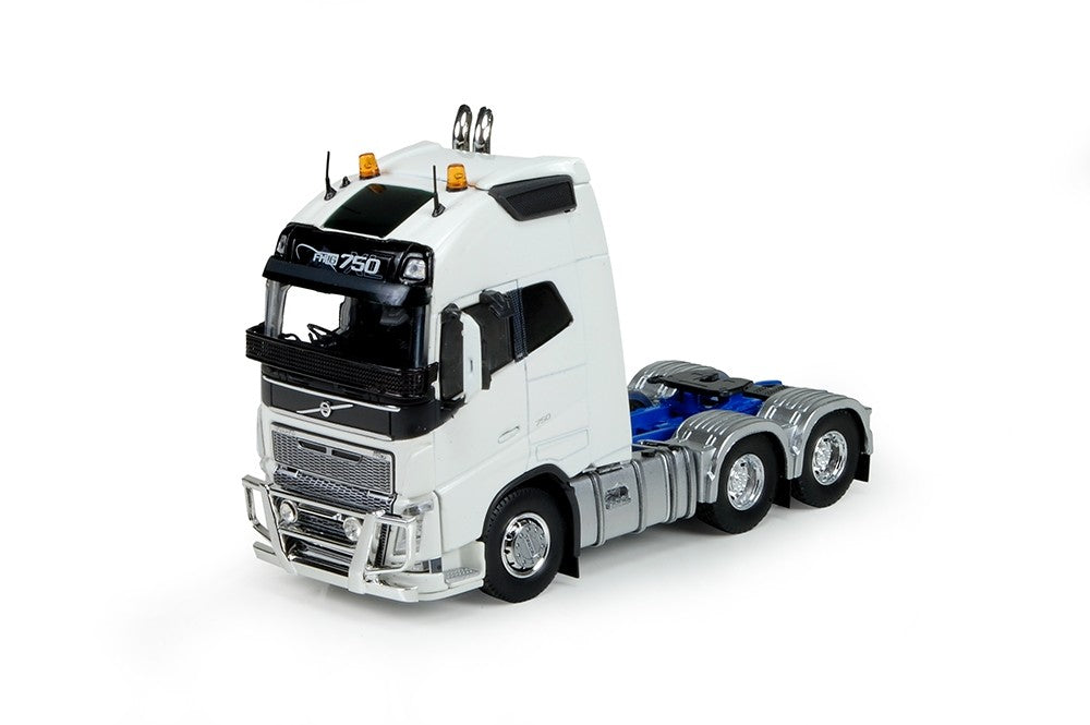 VOLVO GLOBETROTTER XL 6X4