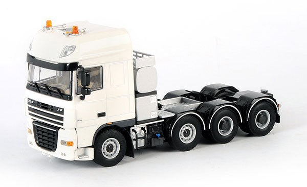 DAF XF 8X4