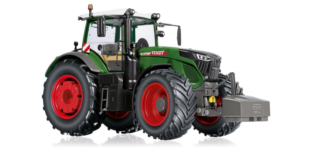 FENDT 942