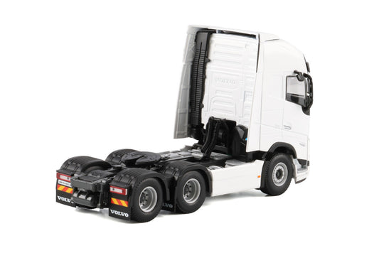 VOLVO FH5 MY2024 GLOBETROTTER XL 6X2