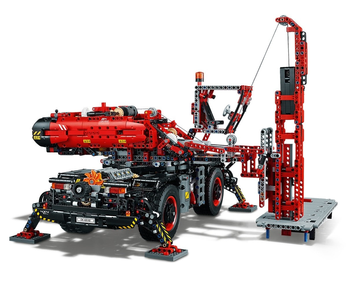 LEGO TECHNIC GRUA PARA TERRENO AGRESTE
