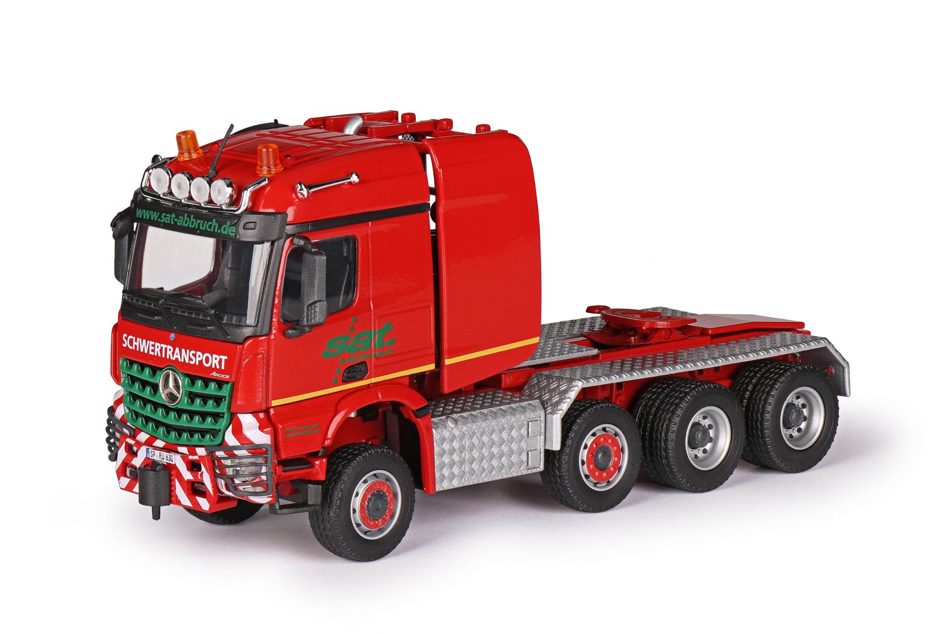 MERCEDES-BENZ AROCS 8X4
