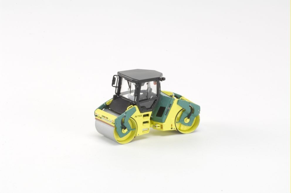 AMMANN AV 110X