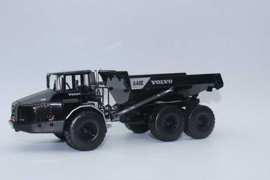 VOLVO A40E BLACK EDITION