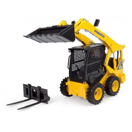 KOMATSU SK820