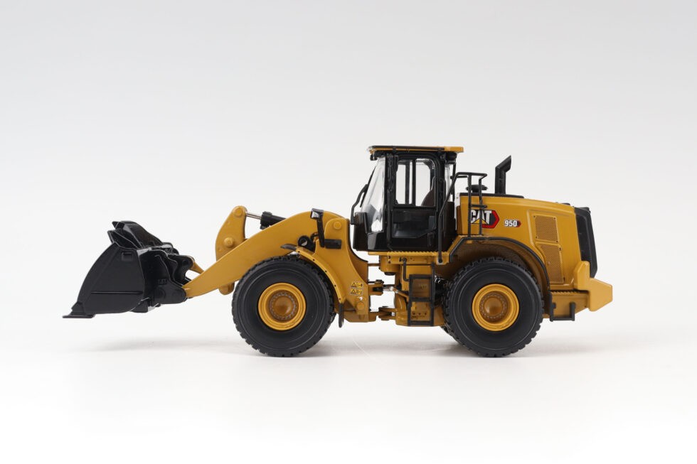 CATERPILLAR 950