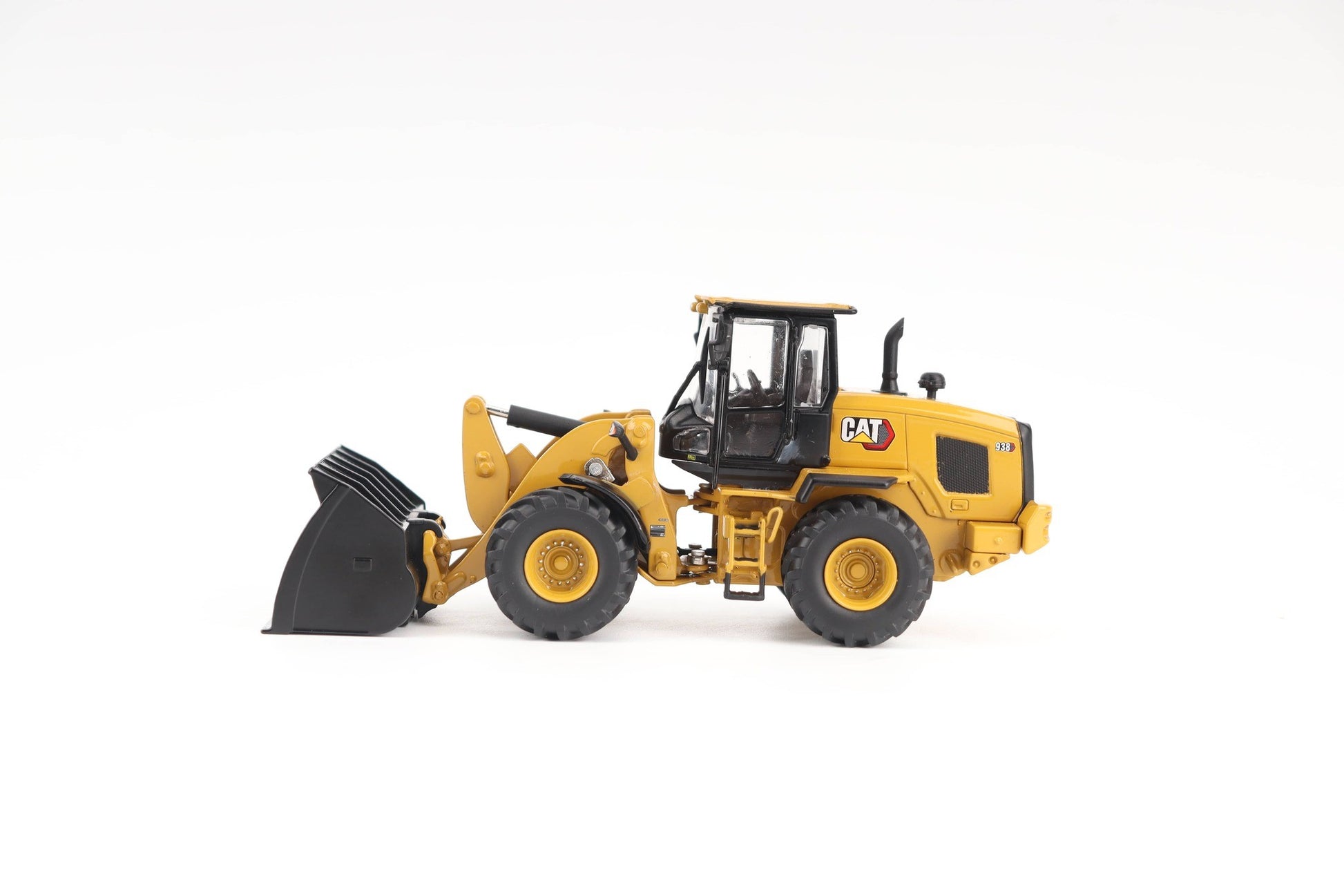 CATERPILLAR 938
