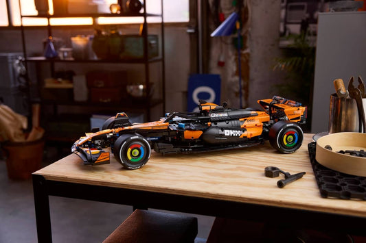 LEGO TECHNIC - CARRO MCLAREN MCL39 F1