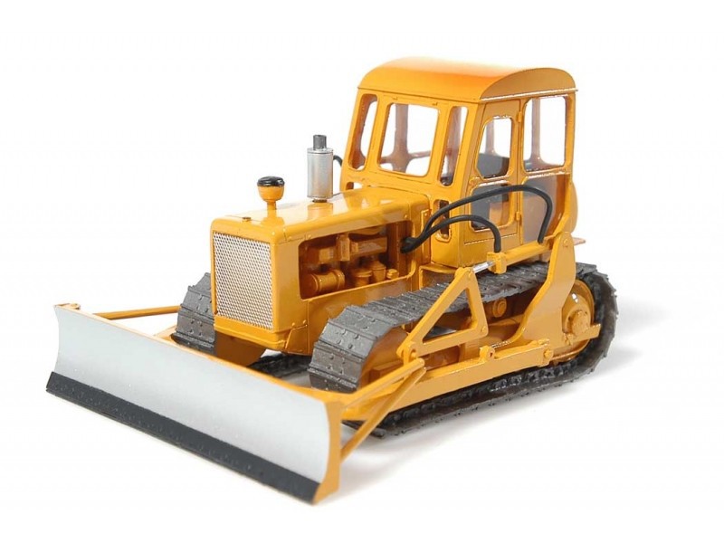 CAT D4E