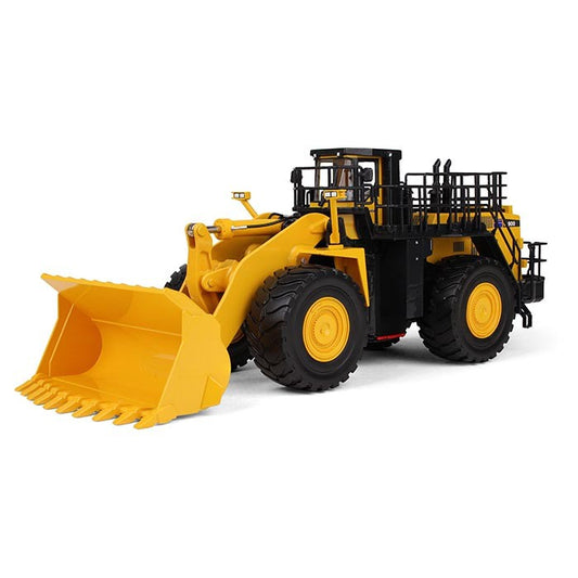 KOMATSU WA900-3