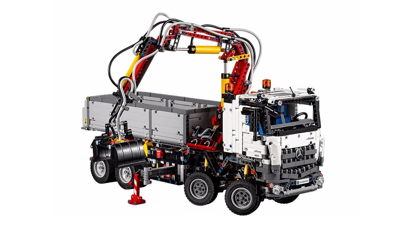 LEGO TECHNIC MERCEDES-BENZ AROCS